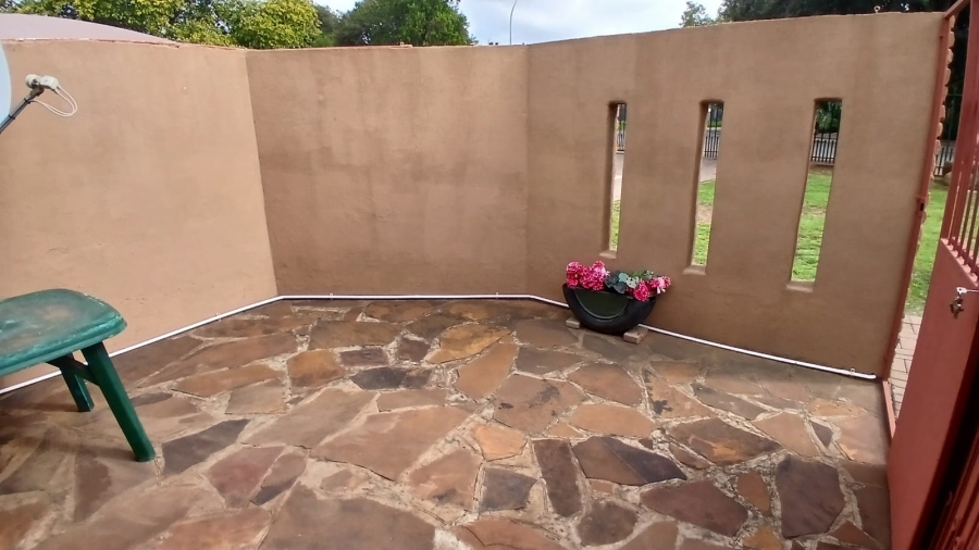 3 Bedroom Property for Sale in Fichardt Park Free State